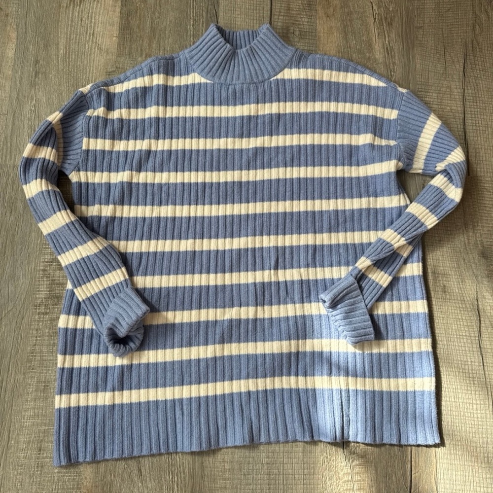 LOFT Blue and White Ribbed Knit Sweater